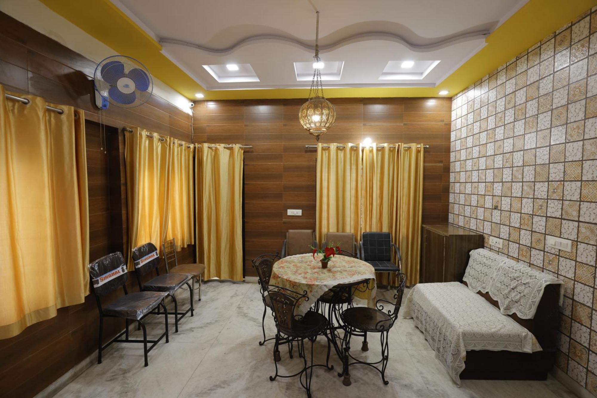 Basil Inn Home Stay Walking Distance From Taj Mahal Agra آغْرا المظهر الخارجي الصورة